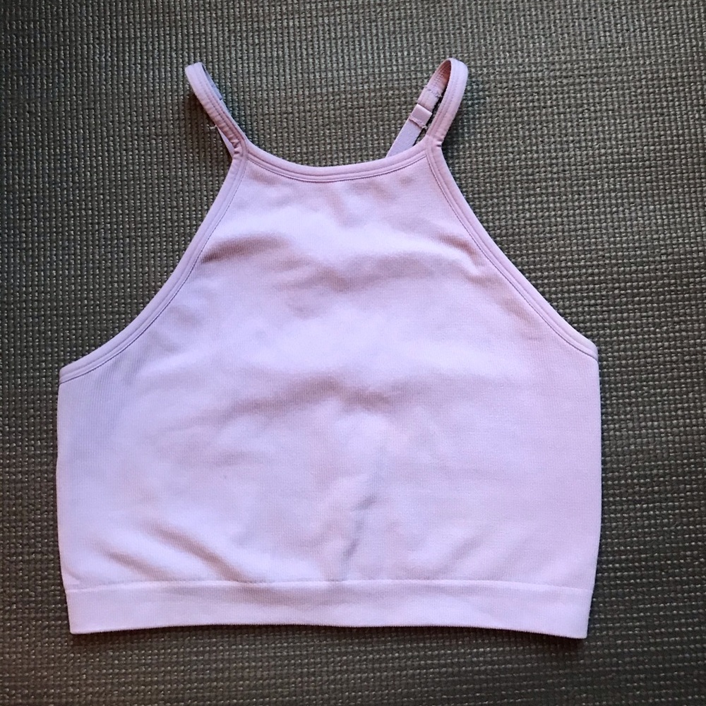 Activewear crop top